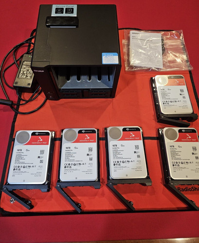 Qnap 932px bay - qnap, ts-932px
