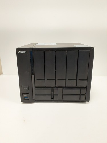 Qnap tvs 951x bay - 9, *read